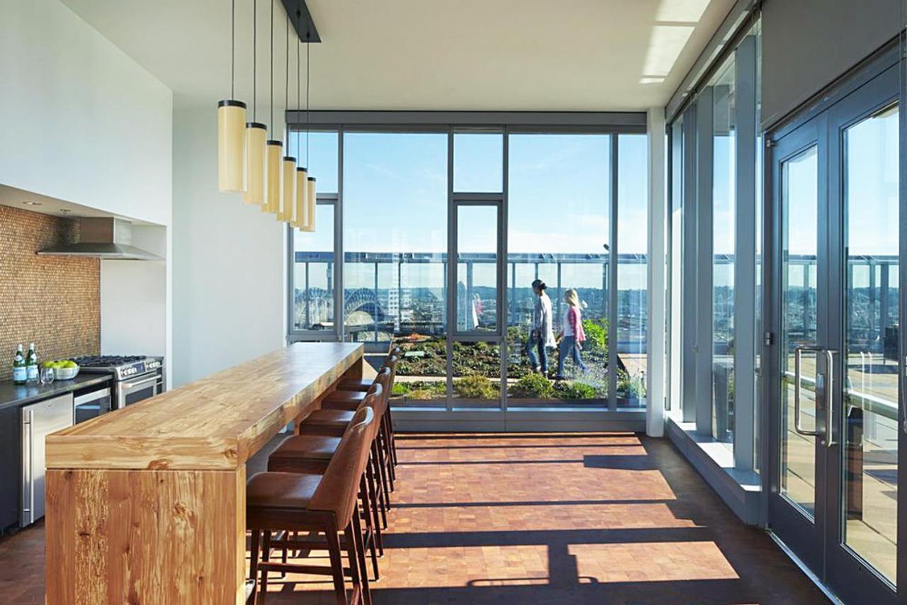Pioneer Sq W Gym Wd Nr Occidental Sq Sea-40 Apartment *